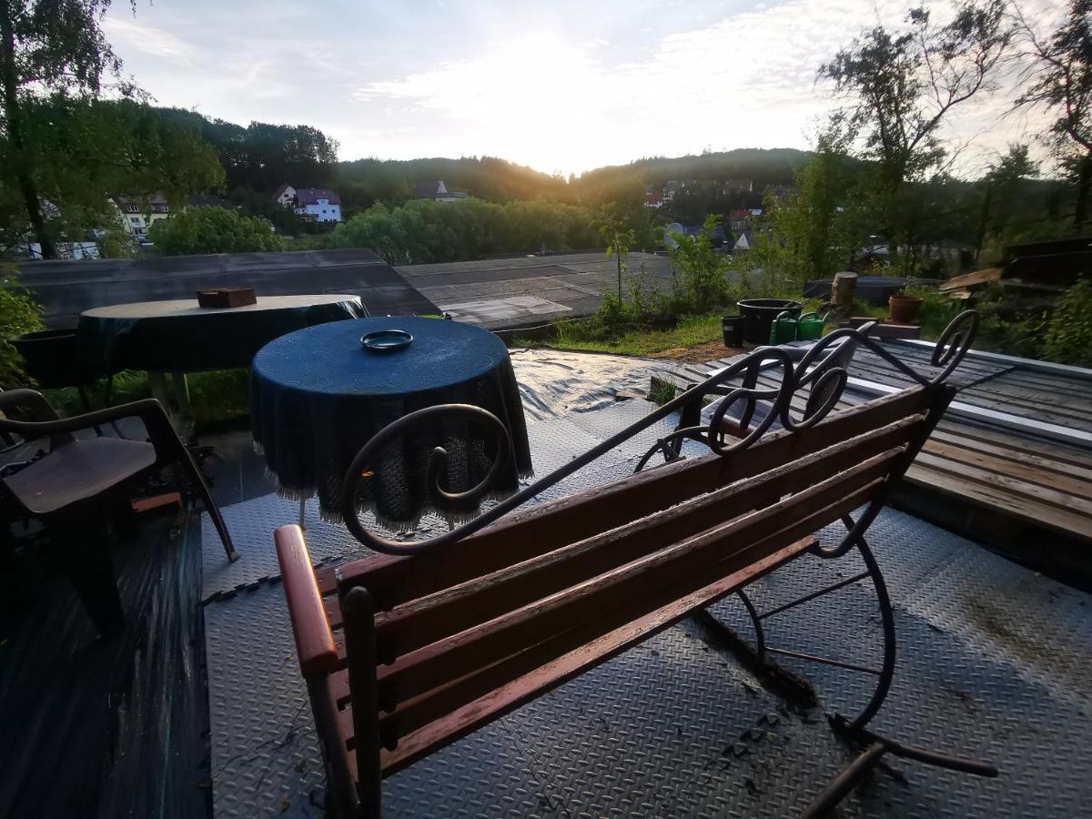 Ferienhaus Mit Riesen Garten, Drei Terrassen, Toller Aussicht Am Waldrand, Auch Als Monteur-Wohnung Hemer Bagian luar foto